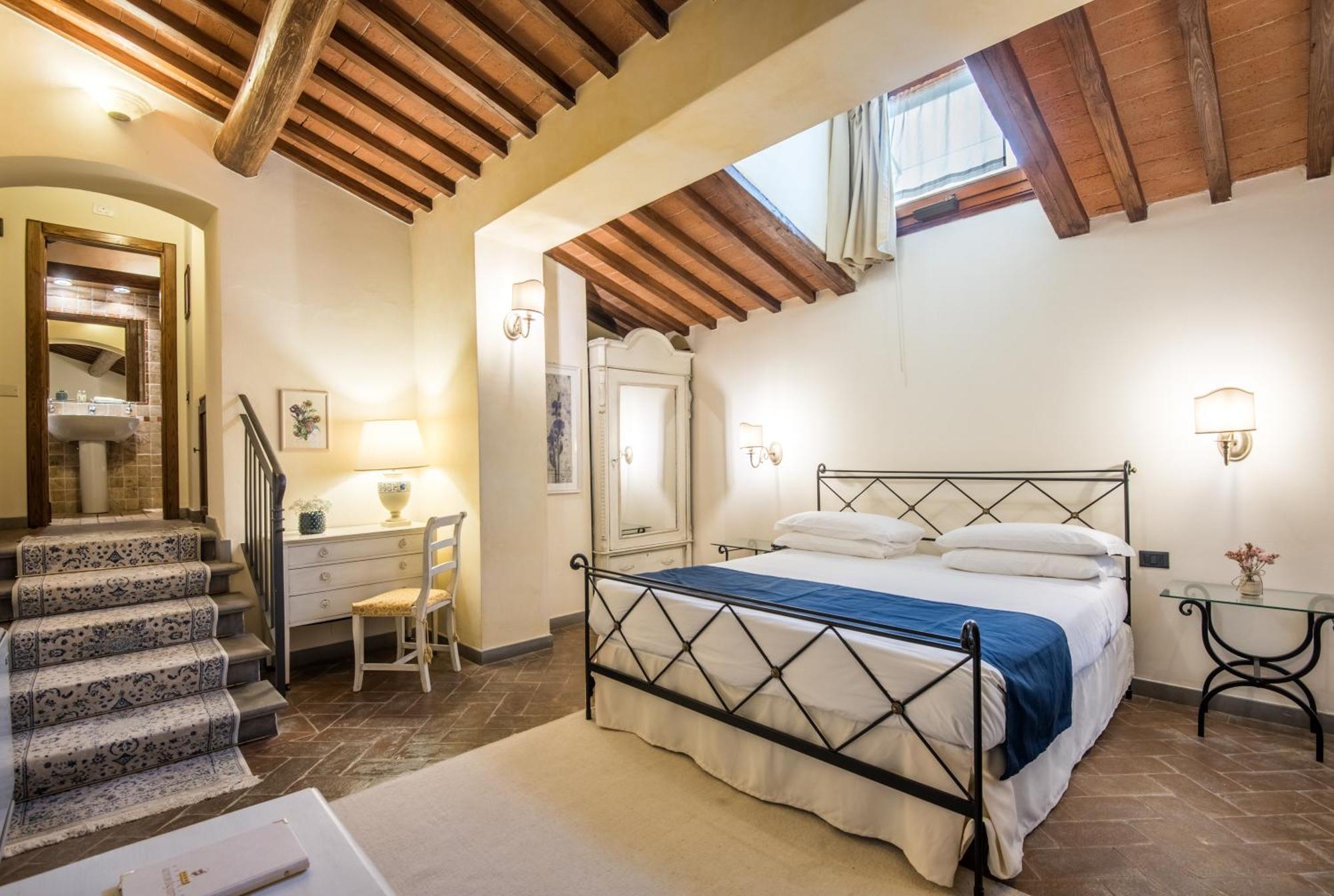 Hotel Palazzo Squarcialupi 카스텔리나인키안티 외부 사진